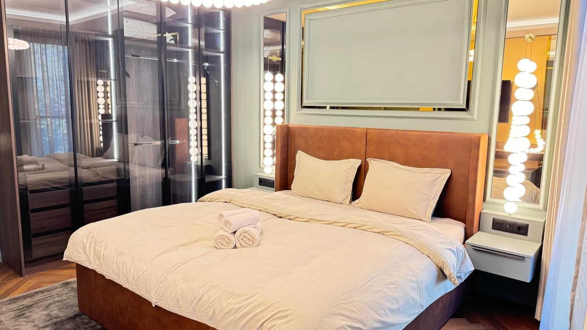דירה בורגאס Kandinski Lux Apart