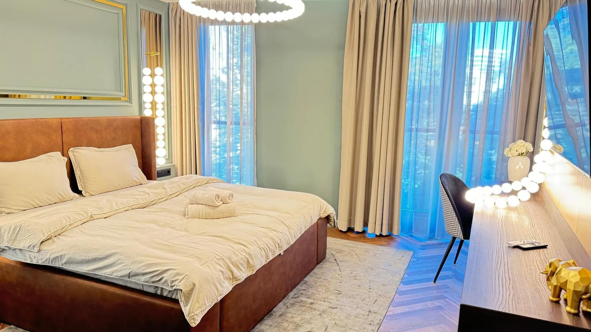 Kandinski Lux Apart Burgaz